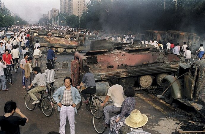 Tiananmen_1989_64_fqdww